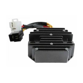 RÉGULATEUR  DE VOLTAGE